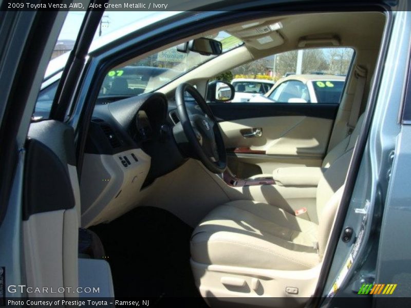 Aloe Green Metallic / Ivory 2009 Toyota Venza AWD