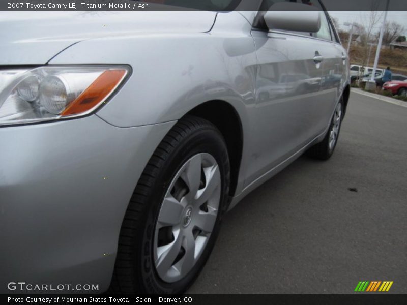 Titanium Metallic / Ash 2007 Toyota Camry LE