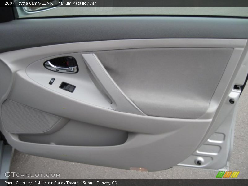 Titanium Metallic / Ash 2007 Toyota Camry LE V6