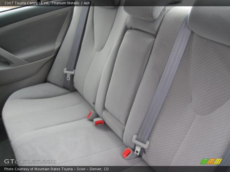 Titanium Metallic / Ash 2007 Toyota Camry LE V6