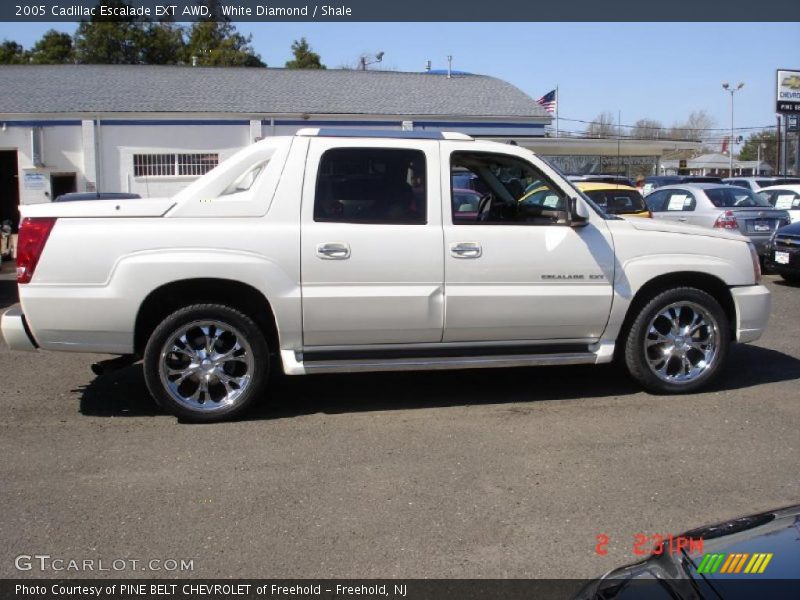 White Diamond / Shale 2005 Cadillac Escalade EXT AWD