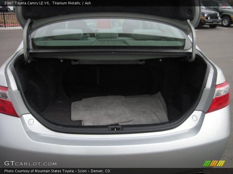 Titanium Metallic / Ash 2007 Toyota Camry LE V6