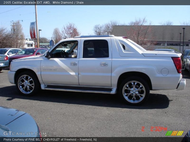 White Diamond / Shale 2005 Cadillac Escalade EXT AWD