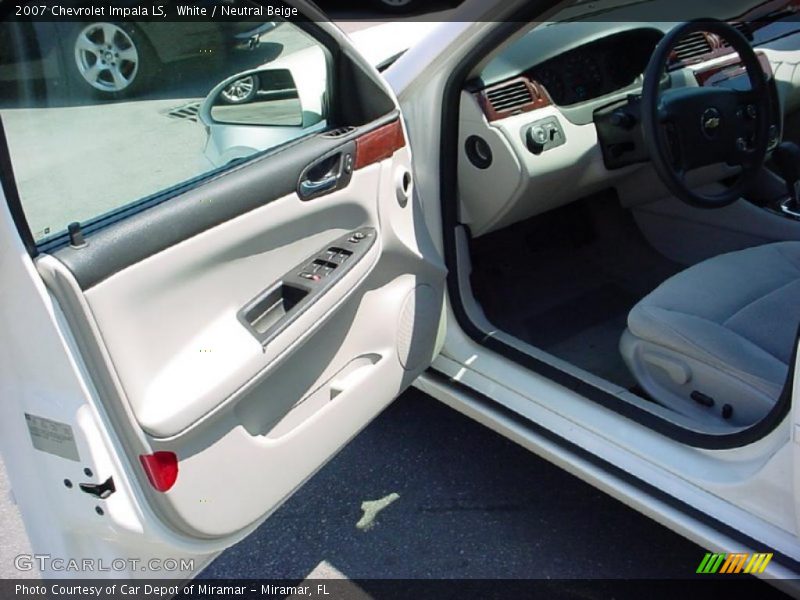 White / Neutral Beige 2007 Chevrolet Impala LS