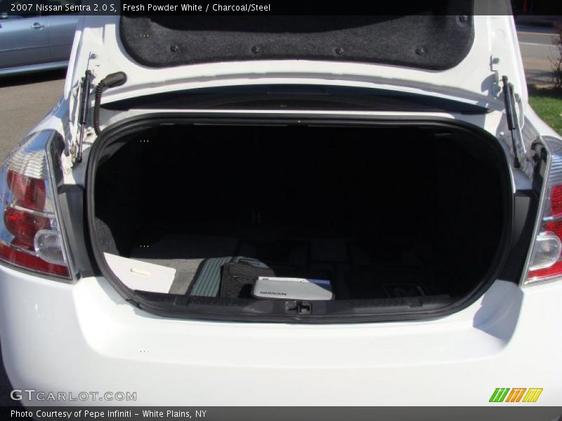Fresh Powder White / Charcoal/Steel 2007 Nissan Sentra 2.0 S