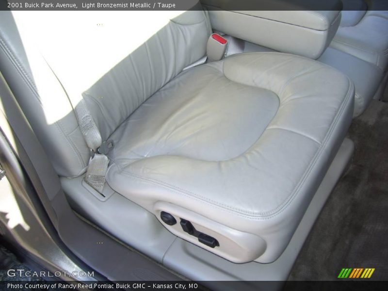 Light Bronzemist Metallic / Taupe 2001 Buick Park Avenue