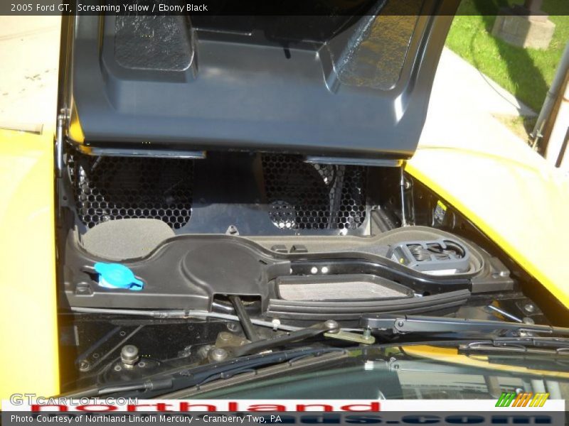 Screaming Yellow / Ebony Black 2005 Ford GT