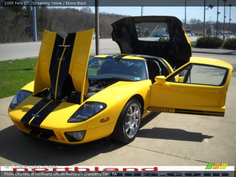 Screaming Yellow / Ebony Black 2005 Ford GT