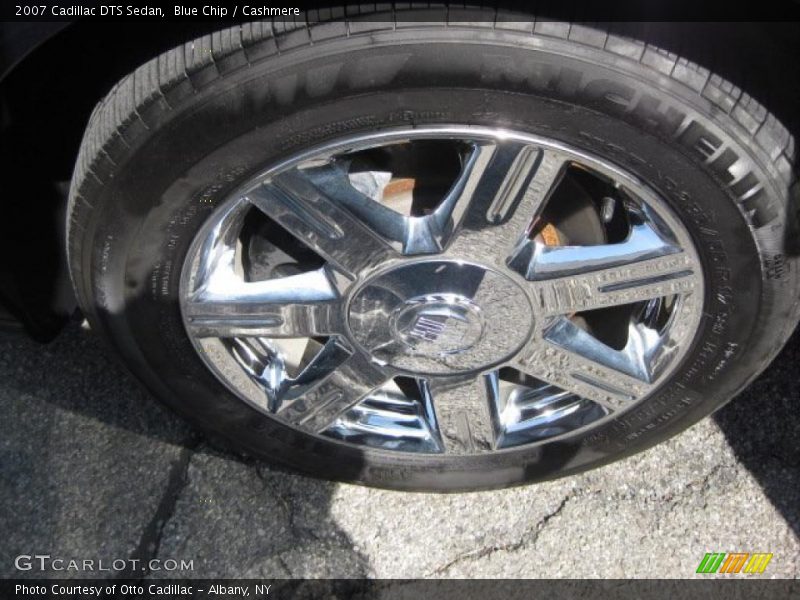 Blue Chip / Cashmere 2007 Cadillac DTS Sedan