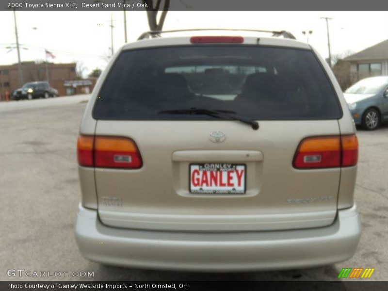 Desert Sand Mica / Oak 2000 Toyota Sienna XLE