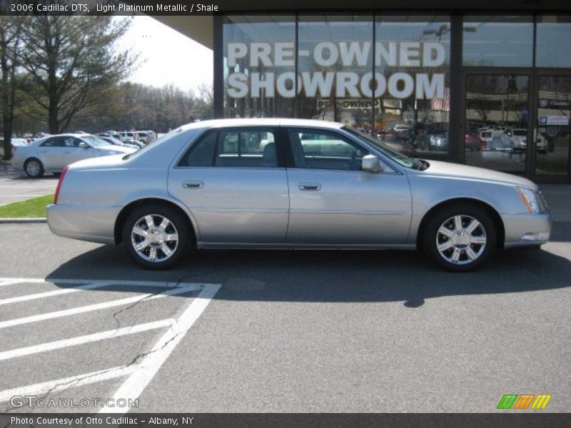 Light Platinum Metallic / Shale 2006 Cadillac DTS