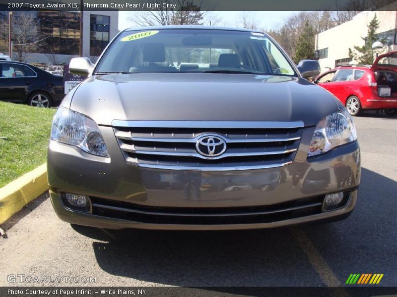 Phantom Gray Pearl / Light Gray 2007 Toyota Avalon XLS