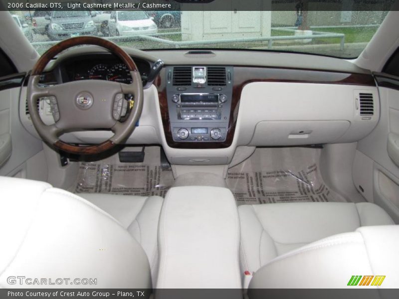 Light Cashmere Metallic / Cashmere 2006 Cadillac DTS