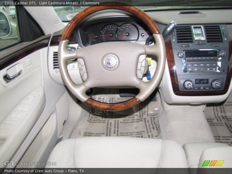 Light Cashmere Metallic / Cashmere 2006 Cadillac DTS