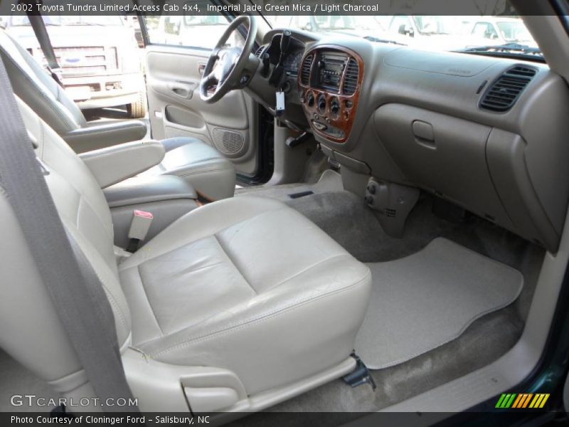 Imperial Jade Green Mica / Light Charcoal 2002 Toyota Tundra Limited Access Cab 4x4
