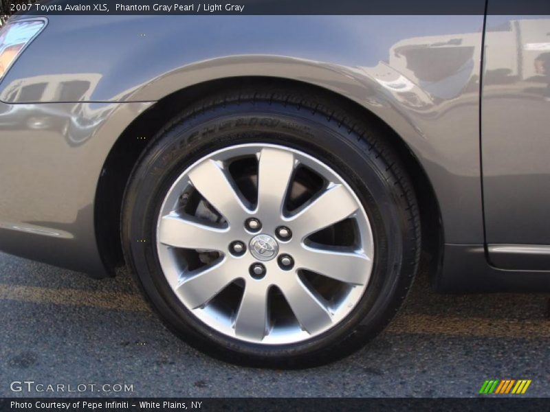 Phantom Gray Pearl / Light Gray 2007 Toyota Avalon XLS