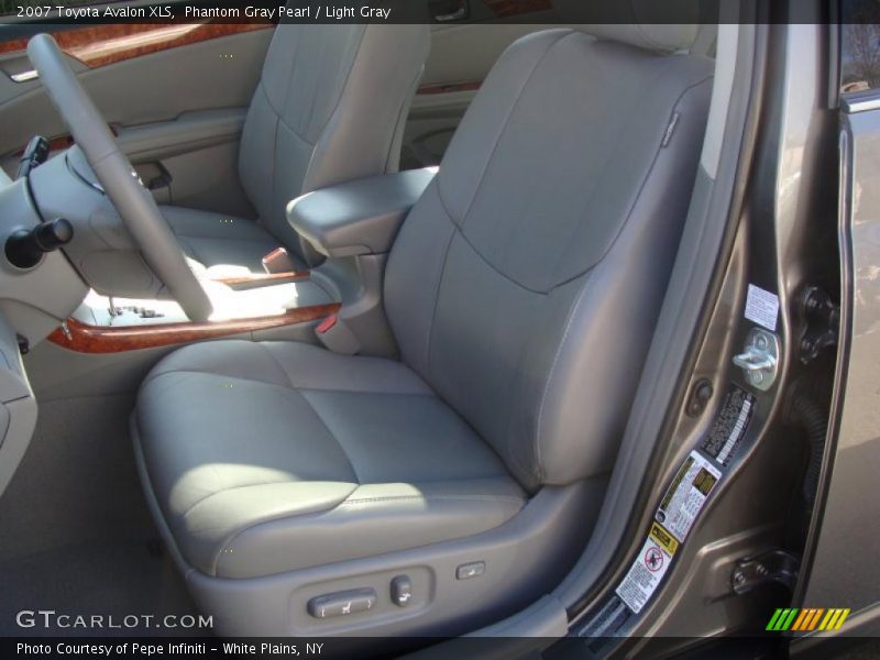 Phantom Gray Pearl / Light Gray 2007 Toyota Avalon XLS