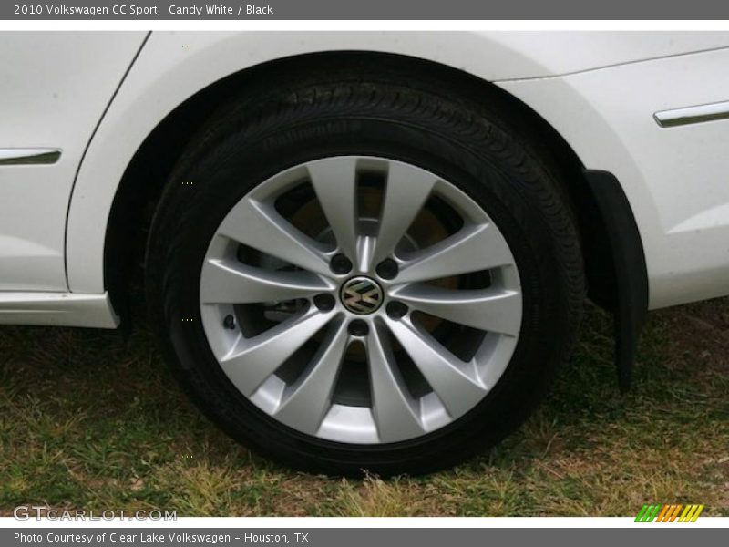 Candy White / Black 2010 Volkswagen CC Sport