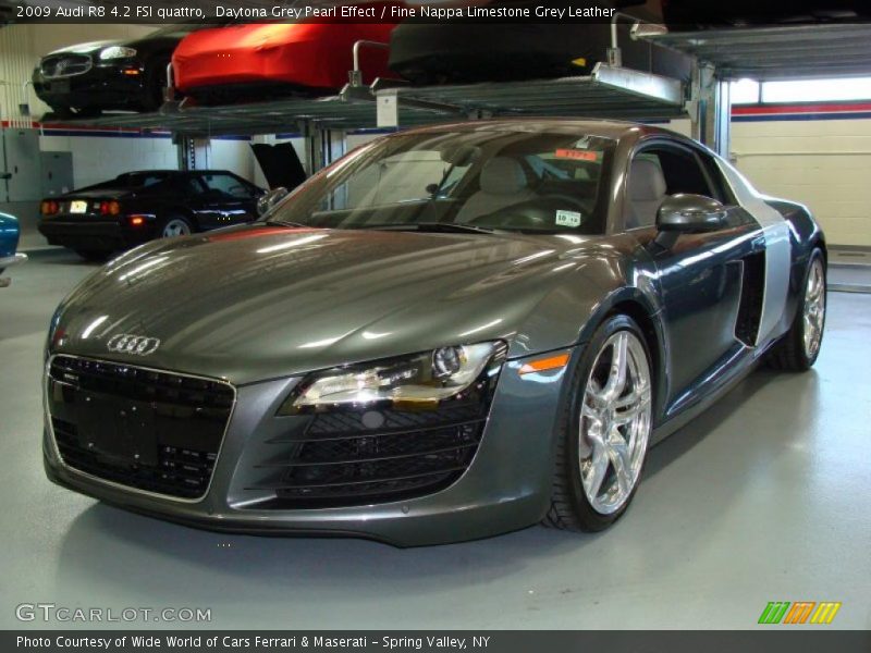 Daytona Grey Pearl Effect / Fine Nappa Limestone Grey Leather 2009 Audi R8 4.2 FSI quattro