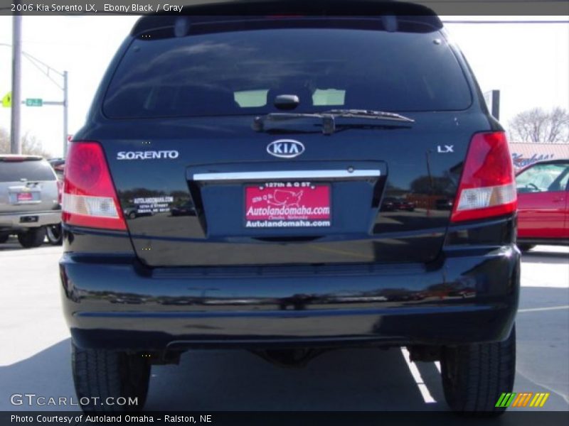 Ebony Black / Gray 2006 Kia Sorento LX