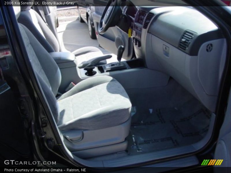 Ebony Black / Gray 2006 Kia Sorento LX