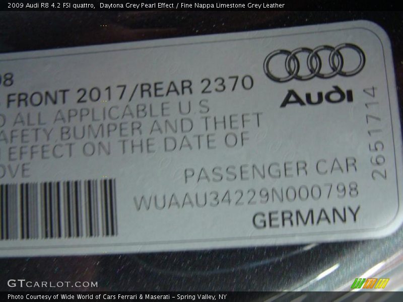 Daytona Grey Pearl Effect / Fine Nappa Limestone Grey Leather 2009 Audi R8 4.2 FSI quattro