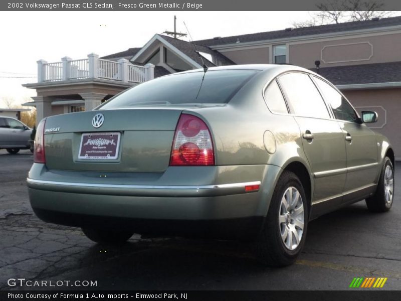Fresco Green Metallic / Beige 2002 Volkswagen Passat GLS Sedan