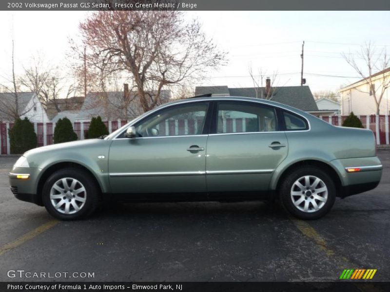 Fresco Green Metallic / Beige 2002 Volkswagen Passat GLS Sedan