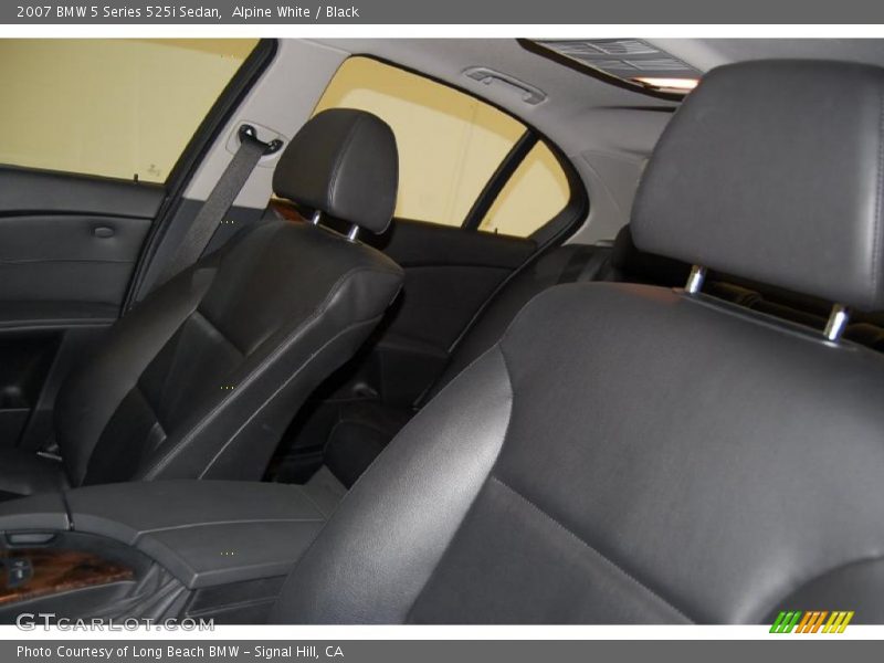 Alpine White / Black 2007 BMW 5 Series 525i Sedan
