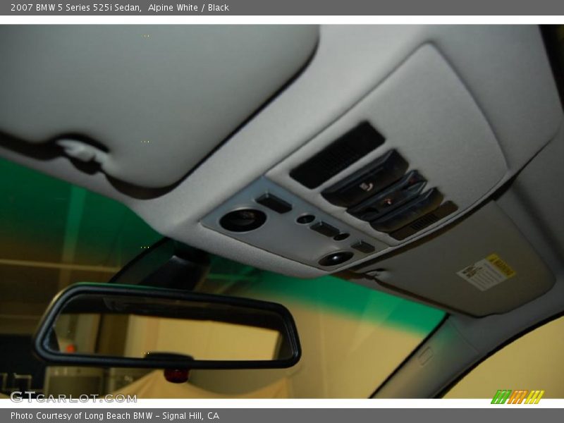 Alpine White / Black 2007 BMW 5 Series 525i Sedan