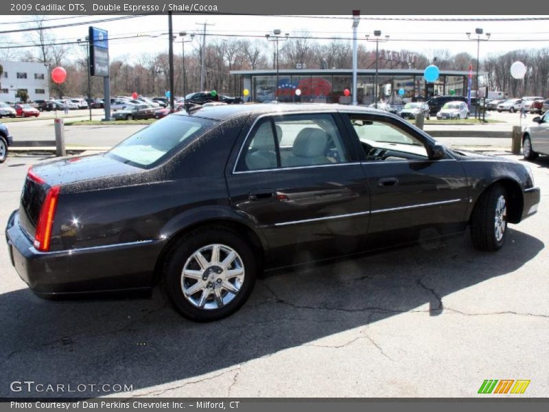 Double Espresso / Shale/Cocoa 2009 Cadillac DTS