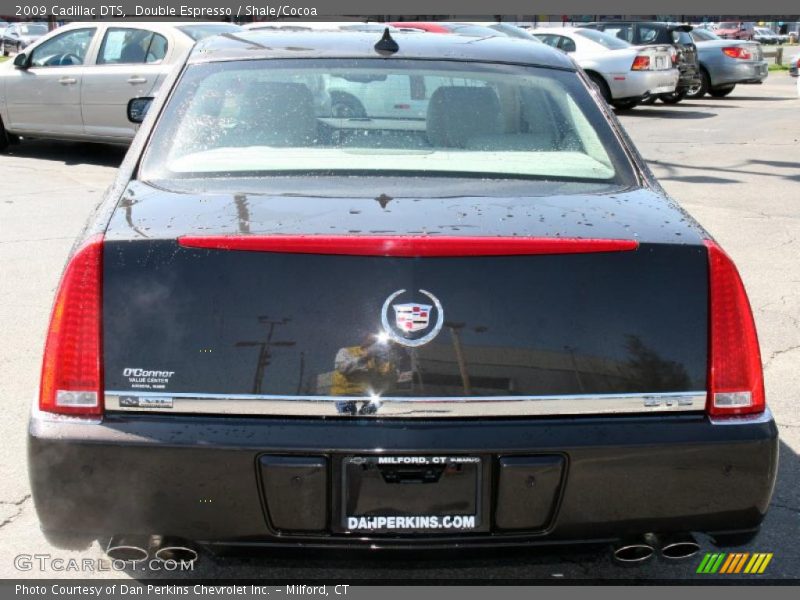 Double Espresso / Shale/Cocoa 2009 Cadillac DTS