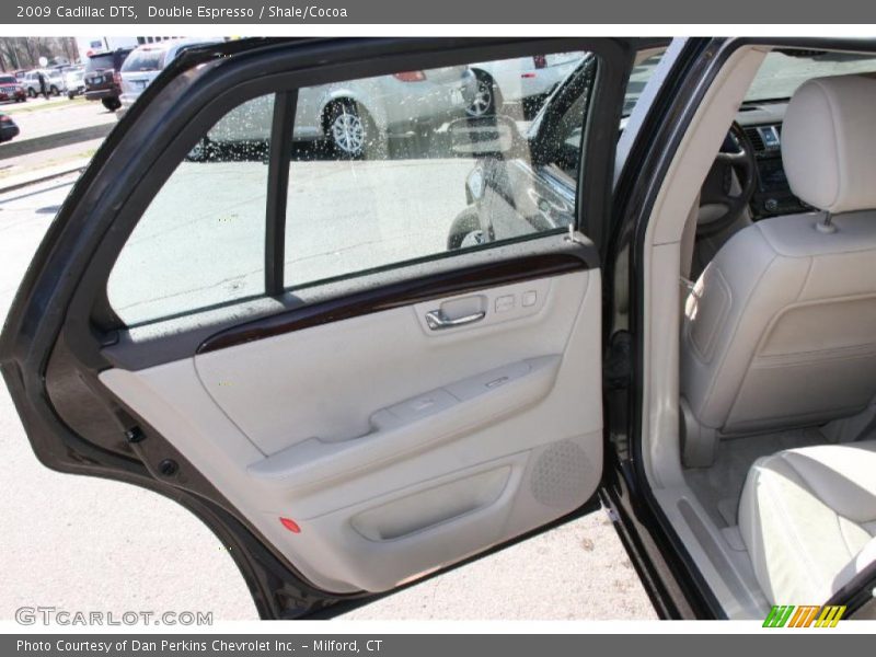 Double Espresso / Shale/Cocoa 2009 Cadillac DTS