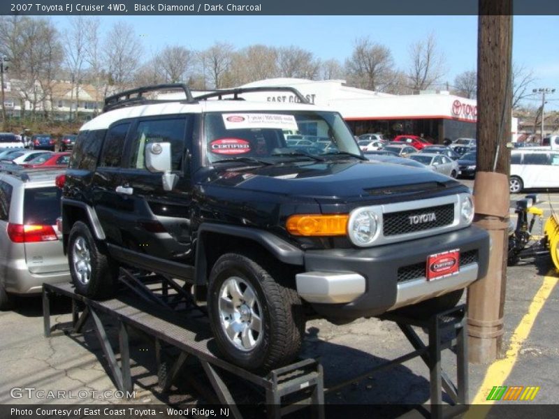 Black Diamond / Dark Charcoal 2007 Toyota FJ Cruiser 4WD