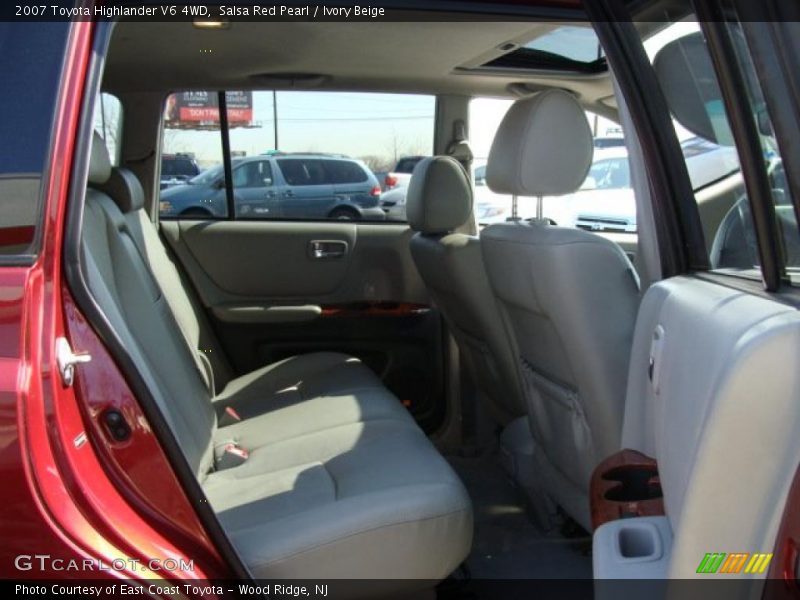 Salsa Red Pearl / Ivory Beige 2007 Toyota Highlander V6 4WD