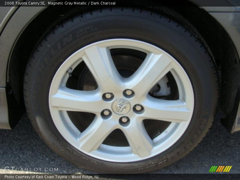 Magnetic Gray Metallic / Dark Charcoal 2008 Toyota Camry SE