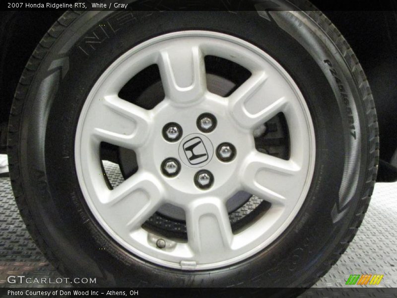 White / Gray 2007 Honda Ridgeline RTS