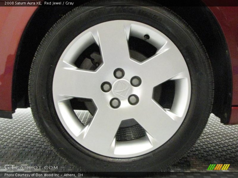 Red Jewel / Gray 2008 Saturn Aura XE