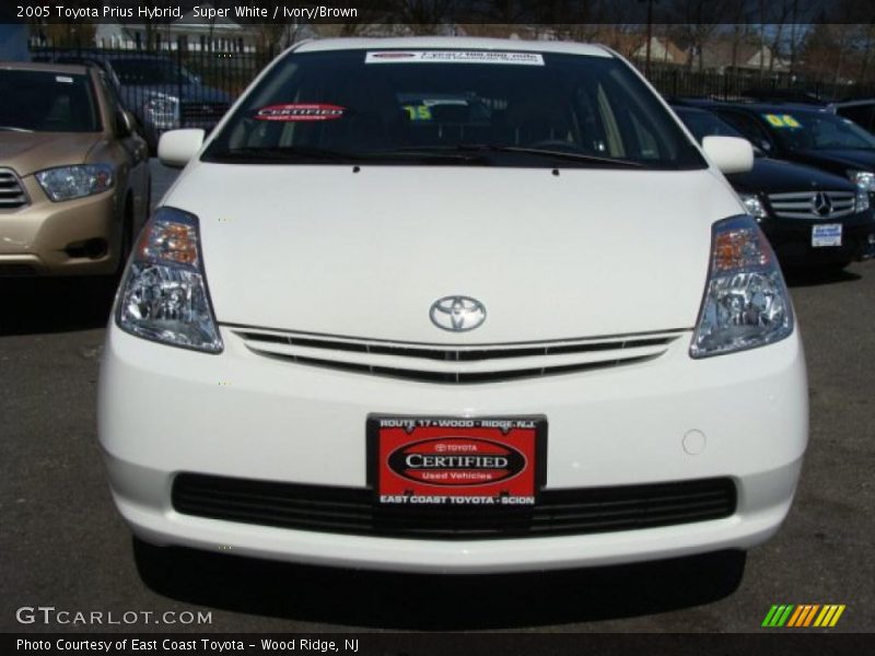 Super White / Ivory/Brown 2005 Toyota Prius Hybrid