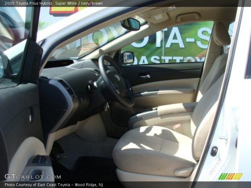 Super White / Ivory/Brown 2005 Toyota Prius Hybrid