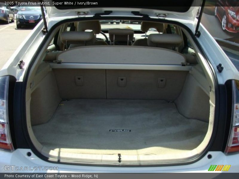 Super White / Ivory/Brown 2005 Toyota Prius Hybrid