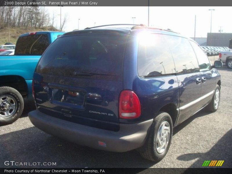 Patriot Blue Pearl / Mist Grey 2000 Dodge Caravan SE