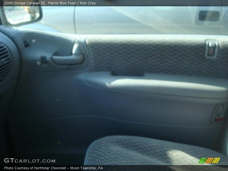 Patriot Blue Pearl / Mist Grey 2000 Dodge Caravan SE