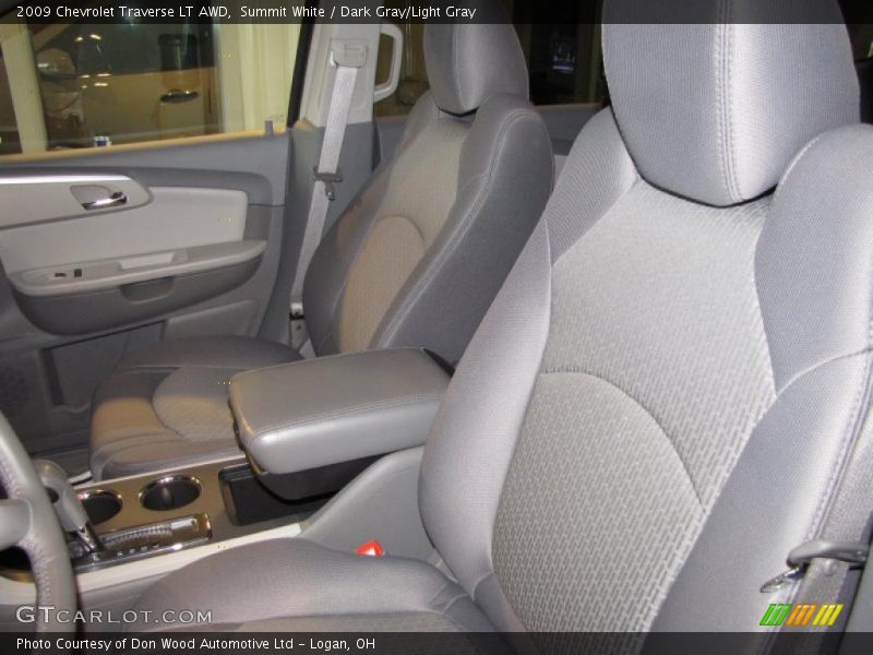 Summit White / Dark Gray/Light Gray 2009 Chevrolet Traverse LT AWD