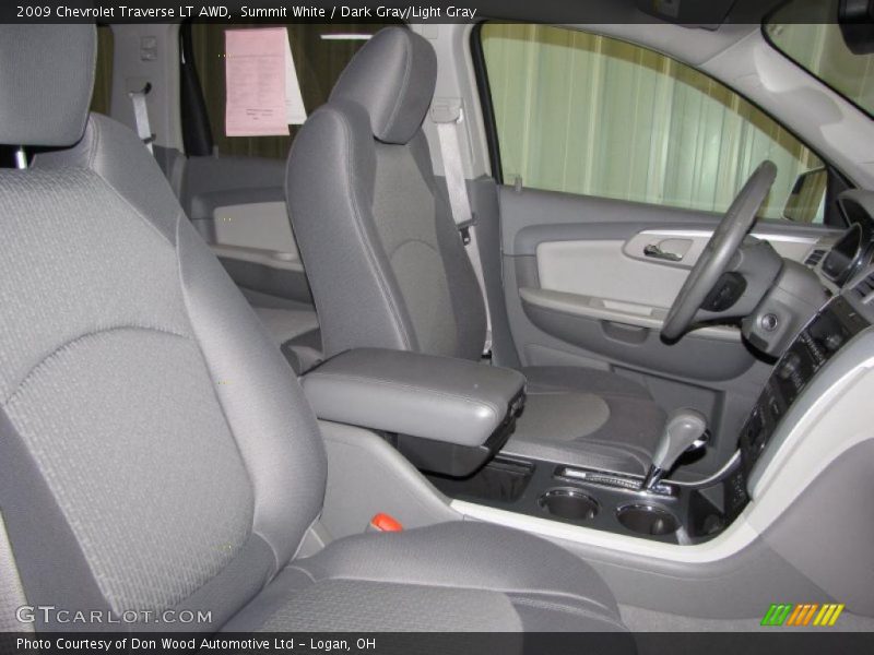 Summit White / Dark Gray/Light Gray 2009 Chevrolet Traverse LT AWD