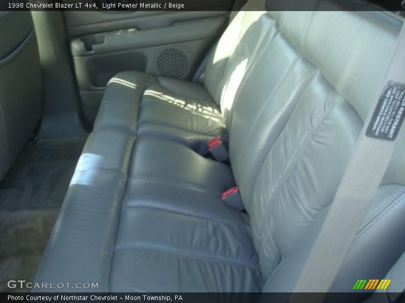 Light Pewter Metallic / Beige 1998 Chevrolet Blazer LT 4x4