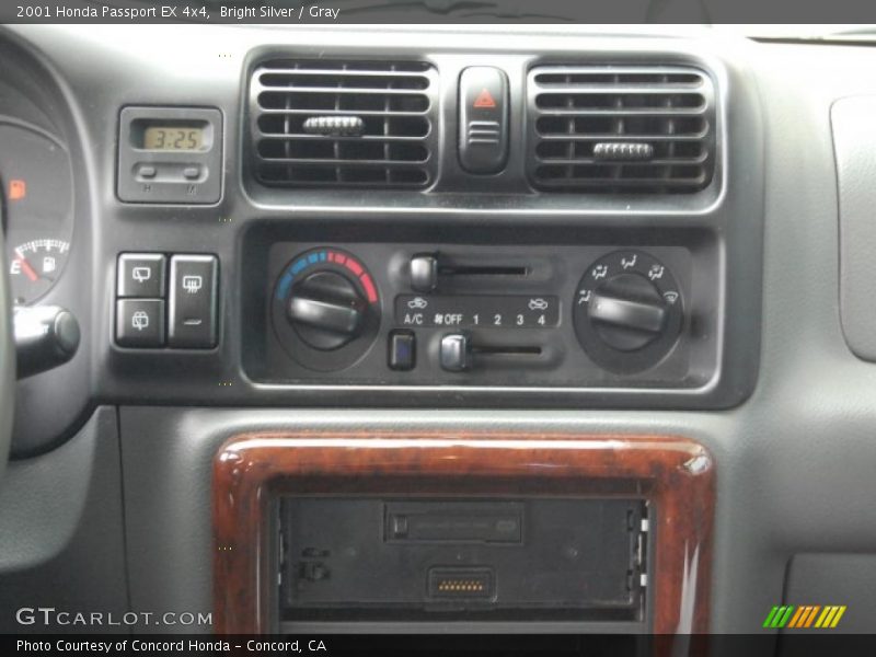 Bright Silver / Gray 2001 Honda Passport EX 4x4