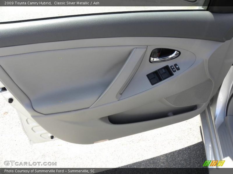 Classic Silver Metallic / Ash 2009 Toyota Camry Hybrid