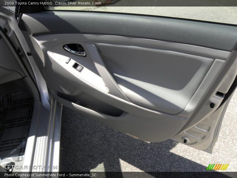 Classic Silver Metallic / Ash 2009 Toyota Camry Hybrid