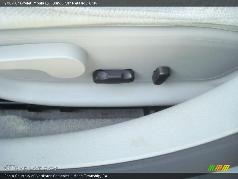 Dark Silver Metallic / Gray 2007 Chevrolet Impala LS